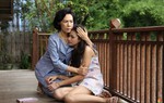 Nghe tin con gái có thai, chồng tôi giận dữ đòi từ mặt con