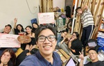 Người trẻ Hà Nội bán hoa gây quỹ xây dựng thư viện sách cho trẻ em vùng cao