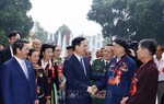 Chủ tịch nước gặp mặt Đoàn đại biểu người có uy tín trong đồng bào dân tộc thiểu số toàn quốc