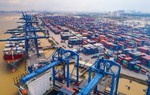 Thăng trầm của cổ phiếu từng đắt nhất sàn chứng khoán vừa bị hủy niêm yết