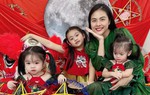 Nhà "chất đầy" đồ chơi của các con, Vân Trang được khen chu đáo khi làm điều này