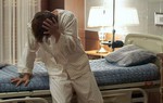 Chàng trai 22 tuổi vừa ngủ dậy đã điếc đột ngột vì thói quen người trẻ nào cũng từng làm