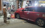 Hà Nội: Tai nạn ô tô liên hoàn trước cổng Học viện Tài chính khiến 1 người bị thương, 1 người tử vong