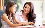 Xu hướng cha mẹ nghỉ làm để chăm con tuổi "teen"