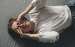 Nguyên nhân gây mờ mắt và đau đầu đột ngột, số 2 còn đe dọa tới tính mạng