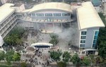 Hà Nội: Cháy lớn tại trường tiểu học Yên Hòa
