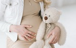 3 biến chứng cực nguy hiểm khi sinh con ở tuổi vị thành niên