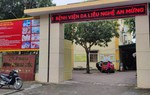 Trưởng khoa bệnh viện xin nghỉ việc vì “áp lực phải làm trái”