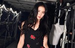 YG: MV solo của Jisoo đang quay hình ở nước ngoài, con số đầu tư sẽ hơn 11 tỷ đồng?