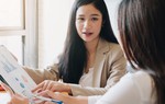 Ngân hàng Nhà nước: Sẽ xử lý nghiêm ngân hàng ép khách hàng mua bảo hiểm
