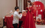 Cô gái "méo mặt" vì sự cố khi được cầu hôn và 4 bí quyết chọn nhẫn cưới