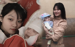 Có con khi 19 tuổi, mẹ vô lo vô nghĩ trở nên trưởng thành và trách nhiệm hơn
