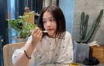 Bác sĩ cảnh báo 6 hành vi khiến buồng trứng tổn thương nhanh 