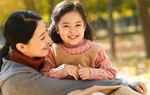 Trung Quốc: Nới lỏng những quy định “làm khó” mẹ đơn thân