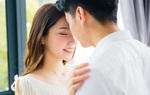 Thấy tấm ảnh cưới treo trong phòng khách, tôi càng biết ơn vợ mình