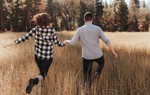 Quá lười đi tìm tình yêu, người trẻ chuyển sang yêu luôn bạn bè cho tiện 