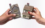 Vợ chồng xây nhà trên đất bố mẹ cho, khi ly hôn vợ có được chia không?