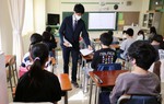 Vì sao Nhật Bản muốn dạy trẻ em chơi chứng khoán, đầu tư tài chính?