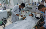 Từ vụ ngộ độc món cá chép ủ chua: Vì sao việc cung ứng thuốc hiếm gặp khó?