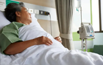 Biết mẹ chồng bị bệnh, tôi về chăm sóc, nào ngờ nghe được tin tức bất ngờ