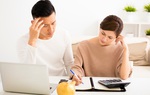 Tiết kiệm được chút tiền, chồng tôi đã "vẽ ra" đủ cách đầu tư