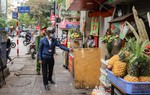 Hà Nội: "Giành lại" vỉa hè không làm theo kiểu "bắt cóc bỏ đĩa"