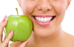 Phụ nữ sống thọ thường có 4 đặc điểm khác biệt trên cơ thể