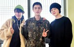 Jimin và J-Hope đến thăm Jin (BTS) trong quân ngũ