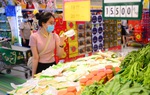 Người tiêu dùng vẫn lo ngại về hàng giả, an toàn vệ sinh thực phẩm