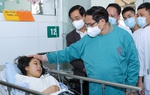 Thủ tướng kiểm tra đột xuất nhiều bệnh viện tuyến cuối, chỉ đạo nhiều vấn đề cấp bách