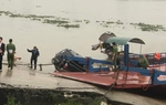 Phát hiện ô tô Land Cruiser chìm dưới sông ở Nam Định, tài xế tử vong bên trong