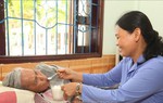 Đề xuất tăng trợ cấp ưu đãi người có công lên mức hơn 2 triệu đồng