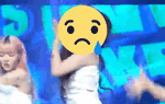 Nữ idol bị bong gân, nén cơn đau diễn hết mình khiến fan xót xa!