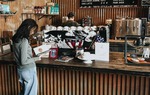 Dùng hơn 1 tỷ dành dụm 7 năm về quê mở quán trà sữa rồi lỗ sạch sau 3 tháng
