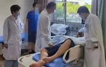 Chàng trai 19 tuổi ngộ độc, toàn thân "tím lịm" bởi 1 thực phẩm gia đình Việt nào cũng ưa chuộng