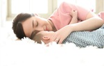 Ra phố thăm chị gái, tôi ngây người khi thấy chị bế đứa bé 2 tháng tuổi