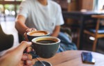 Nghiên cứu kéo dài 13 năm cho thấy uống cà phê giúp sống thọ