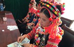 Lai Châu: Trao 200 triệu đồng hỗ trợ mô hình sinh kế cho phụ nữ dân tộc thiểu số