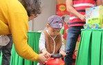 Bố mẹ nên làm gì để giúp con vừa vui vẻ, vừa tiếp thu kiến thức?