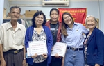 Ấm áp “Quà nghĩa tình” dành cho các cựu tù chính trị và tù binh 