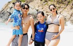 Khánh Thi diện bikini trong thai kỳ, xuất hiện bên chồng con ở biển