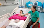 Hoàn cảnh đáng thương của nạn nhân bị cắt cụt chân trong vụ nổ kinh hoàng ở Nghệ An
