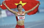 Vận động viên Nguyễn Thị Oanh được tặng xe ô tô trị giá hơn 900 triệu đồng