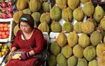 Người phụ nữ mất gần 900 triệu đồng tiết kiệm vì ham mua sầu riêng giá siêu rẻ