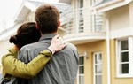 Giải pháp cho các bà vợ khi chồng không muốn chia sẻ tài chính trong hôn nhân
