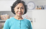 Nhờ mẹ chồng ra chăm cháu, bà "ra điều kiện" khiến vợ chồng tôi khó nghĩ