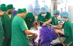 Hội chẩn trực tuyến, phẫu thuật cứu sống bệnh nhân dị dạng mạch máu não phức tạp
