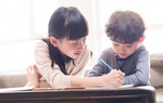 Ông bố kể chuyện con học cấp 1 được IELTS 6.0 gây tranh cãi 