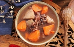 Canh xương nấu củ sắn dây giúp cải thiện vòng 1