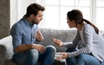 Bàn chuyện bán nhà cho con đi học trường quốc tế, tôi và chồng cãi nhau đến 3h sáng